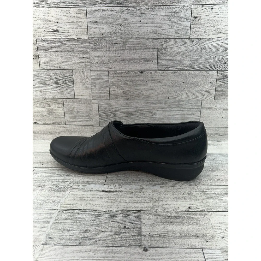 Clarks collection shoes